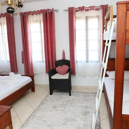 Lion בית הארחה בראט