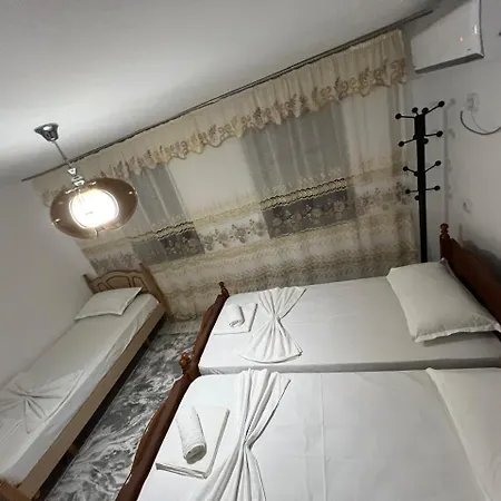 בית הארחה Lion